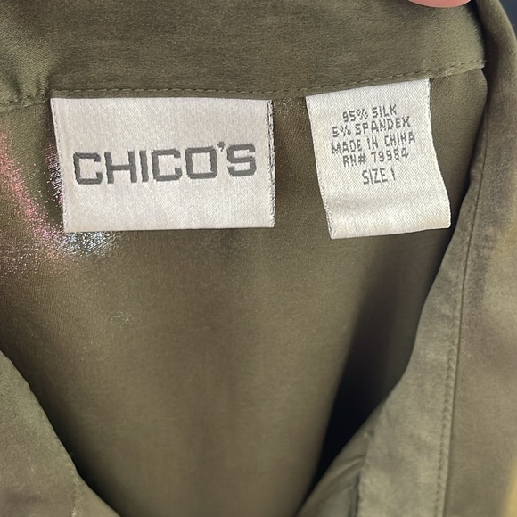 SOLD—-Vintage Chico’s Silk Olive Green Short Sleeve Button Up Blouse Size 1 GUC - Picture 4 of 4